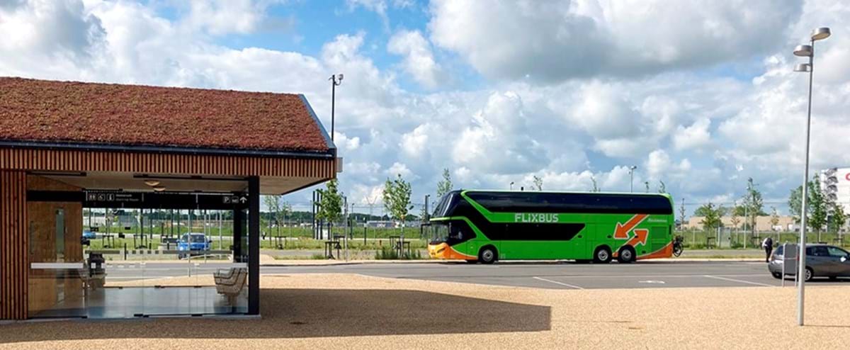 Flixbus ved Parkering Odense Syd